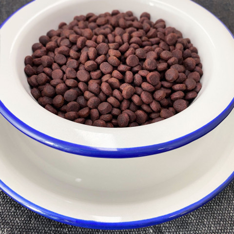 FOLK Masurian-style rabbit and roe deer stew with beets and cranberries - suché krmivo pro kočky - 1,6kg - Fotogalerie 2